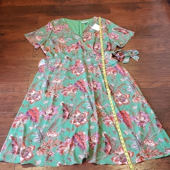 NWT Gibson Latimee floral plus size boho dress - Picture 6 of 9